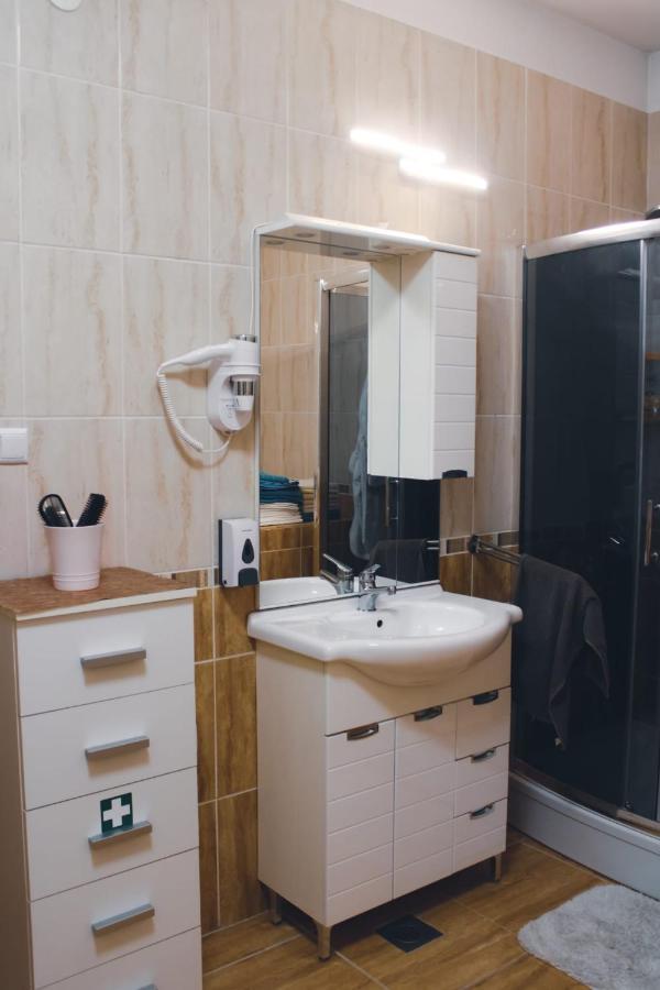 Apartments Krapec Jezdovec Εξωτερικό φωτογραφία